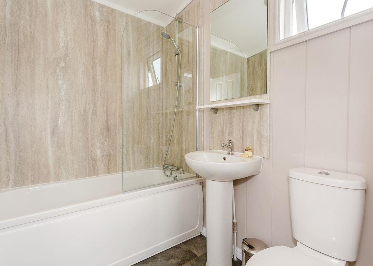 Thanet Well Lodges Ivegill 외부 사진